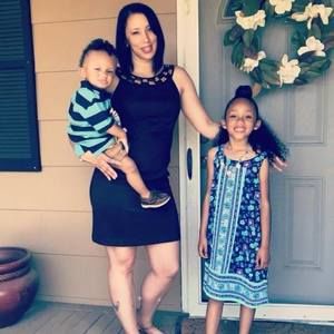 Meet your Posher, Crystal